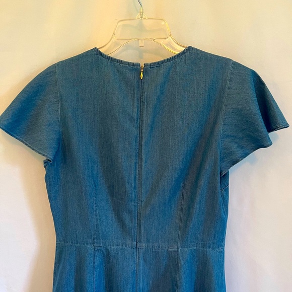🩵 Draper James Blue Chambray Dress - Picture 5 of 8